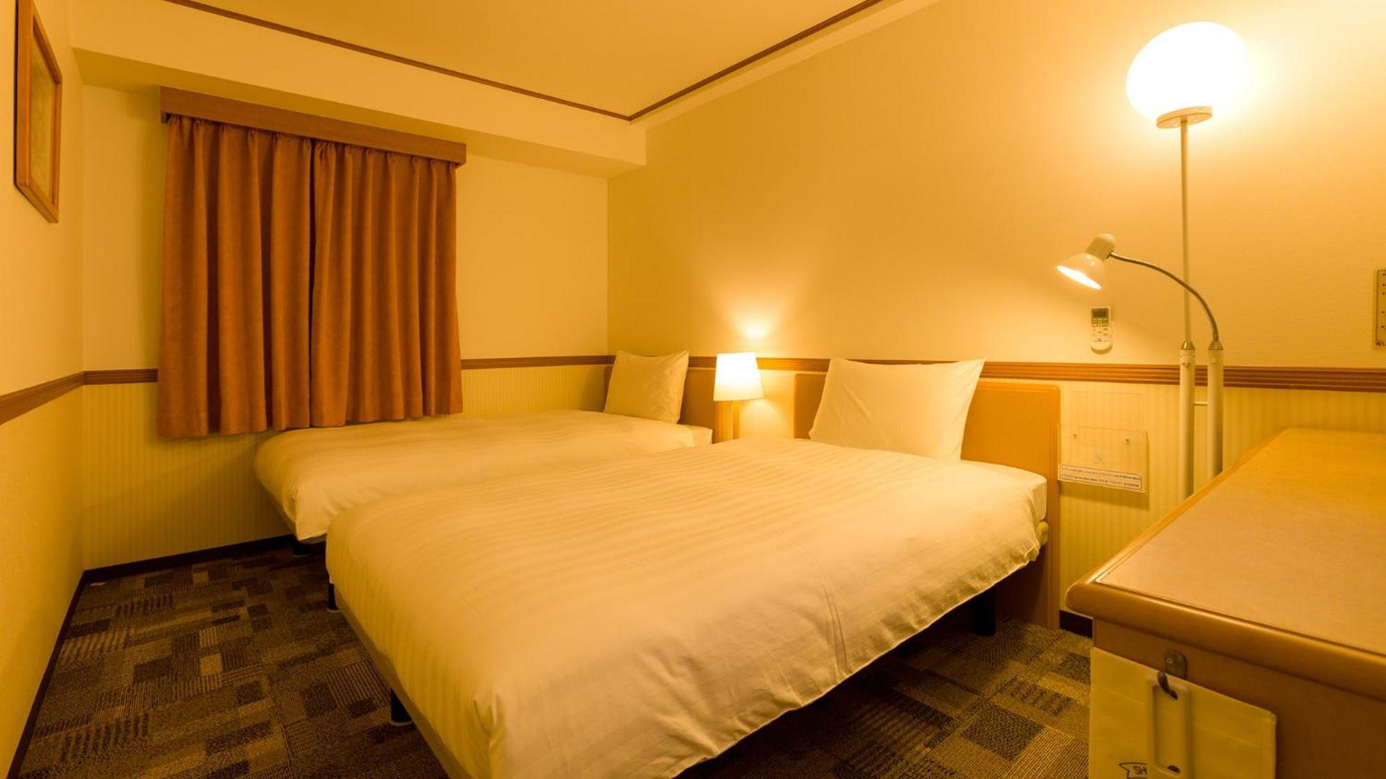 Toyoko Inn Okinawa Ishigaki-Jima Ishigaki  Rum bild