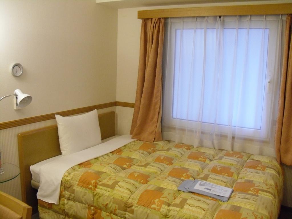 Toyoko Inn Okinawa Ishigaki-Jima Ishigaki  Exteriör bild